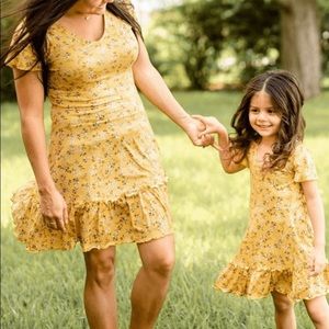 NWT Mommy & Me matching dresses